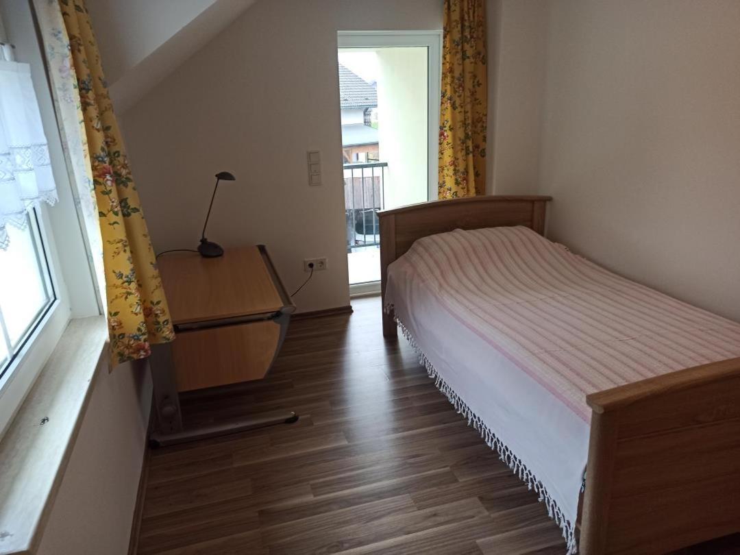 Neu Ferienwohnung Biesfeld-Altes Backhaus Kürten Exterior foto